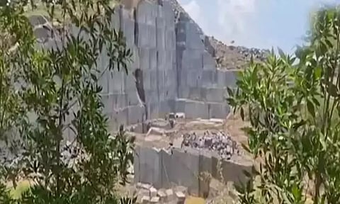 ஆந்திரா: கிரானைட் குவாரியில் பயங்கர விபத்து - 6 தொழிலாளர்கள் பலி - 16 பேர் படுகாயம்