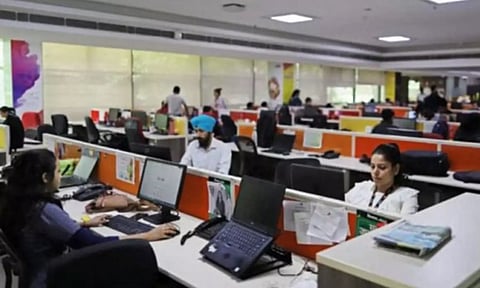 ஒடிசாவில் இரவில் பணியாற்ற பெண்களுக்கு அரசு அனுமதி