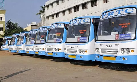 பணிக்கு திரும்பாவிட்டால் எஸ்மா சட்டம் பாயும்- போக்குவரத்து ஊழியர்களுக்கு புதுச்சேரி அரசு எச்சரிக்கை