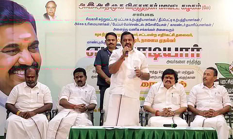 பட்டாசு தொழிலுக்குத் தேவையான உதவிகள் செய்வோம் - சிவகாசியில் இபிஎஸ் வாக்குறுதி