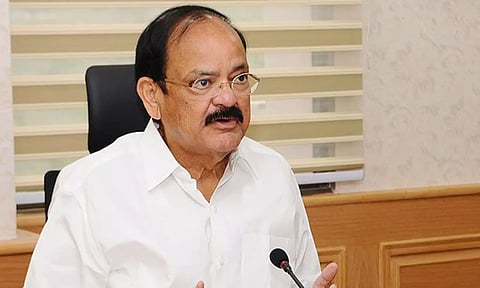 அச்சுறுத்தல்களுக்கு இந்தியா அடிபணியாது- வெங்கையா நாயுடு