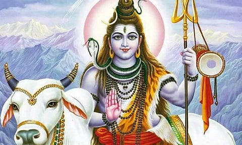 சிவன் கோவிலுக்கு சென்றால் அவசியம் படிக்க வேண்டிய பாடல்!- மேலும் சில ஆன்மிக தகவல்கள்