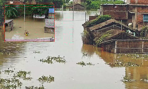 பீகாரில் கனமழையால் வெள்ளம்: 16 லட்சம் மக்கள் பாதிப்பு- மீட்புப்பணி தீவிரம்