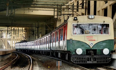 சென்னையில் 3 நாட்களுக்கு 17 புறநகர் ரெயில்கள் ரத்து- தென்னக ரெயில்வே அறிவிப்பு