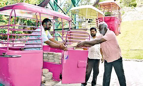 250 கிலோ எடைக்கு கற்கள் வைத்து ரோப்கார் இயக்கி சோதனை ஓட்டம்&nbsp;