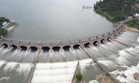 நடப்பாண்டில் 5வது முறையாக நிரம்பியது மேட்டூர் அணை:  90 ஆயிரம் கனஅடி நீர் திறப்பு