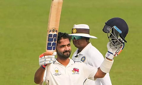 மும்பை அணியின் கேப்டன் பதவியில் இருந்து ரகானே விலகல்