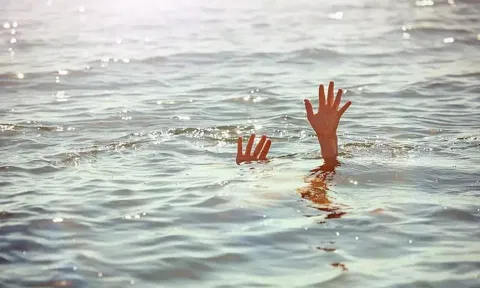 ஆந்திராவில் குட்டையில் மூழ்கி பள்ளி மாணவர்கள் 6 பேர் பலி