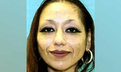 அமெரிக்காவின் FBI-ஆல் தேடப்பட்டு வரும் டாப் 10 பட்டியலில் இருந்த பெண் இந்தியாவில் கைது..!