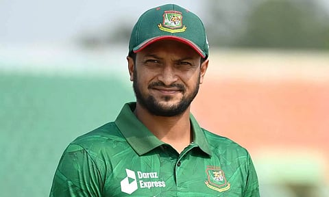 டி20 கிரிக்கெட்டில் முதல் வீரராக வரலாற்று சாதனை படைத்த ஷகிப் அல் ஹசன்