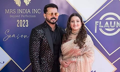 மீண்டும் வைரலாகும் வீடியோ: தரம் தாழ்ந்த செயல் என ஸ்ரீசாந்தின் மனைவி ஆவேசம்