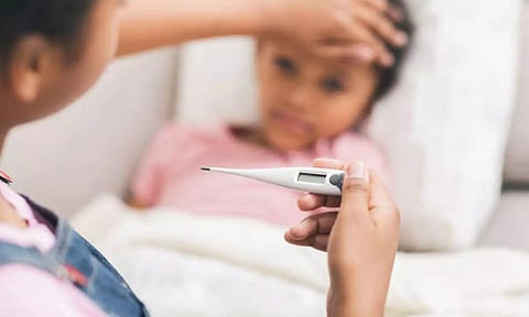 சென்னையில் காய்ச்சல் பாதிப்பு அதிகரிப்பு: தினமும் 1,000-க்கும் மேற்பட்டோர் சிகிச்சை பெறுகிறார்கள்