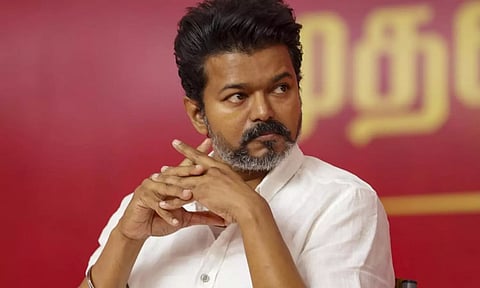 அமெரிக்கா 50% வரிவிதிப்பு: போர்க்கால அடிப்படையில் நடவடிக்கை தேவை- விஜய் வலியுறுத்தல்