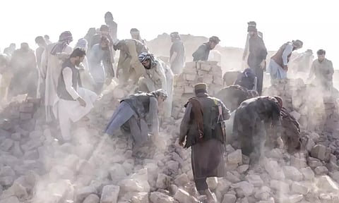 ஆப்கானிஸ்தானில் பயங்கர நிலநடுக்கம்: பலி எண்ணிக்கை 800-ஆக உயர்வு