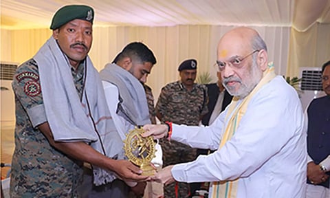 இந்தியாவை நக்சல் இல்லாத நாடாக மாற்ற மத்திய அரசு உறுதிபூண்டுள்ளது: அமித்ஷா