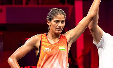 உலக குத்துச்சண்டை போட்டி: இந்திய வீராங்கனை ஜாஸ்மின் கால்இறுதிக்கு முன்னேற்றம்