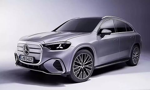 ஒரே சார்ஜில் 713 கிலோமீட்டர்கள் செல்லும் புது EV கார் அறிமுகம் செய்த மெர்சிடிஸ் பென்ஸ்!