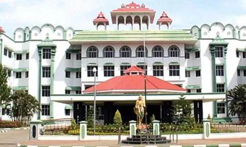 ஆலங்குளத்தில் சோலார் கம்பெனிக்காக மரங்கள் வெட்ட தடை:  மதுரை ஐகோர்ட் உத்தரவு