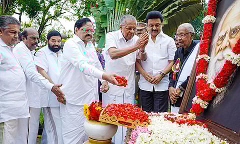 தந்தை பெரியாரின் 147வது பிறந்தநாள்- கேரள முதலமைச்சர் வாழ்த்து