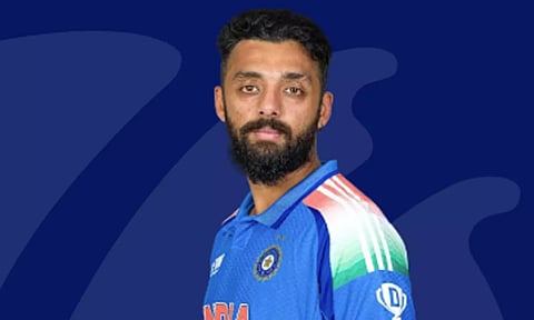 ஐசிசி டி20 தரவரிசையில் முதலிடம்:  தடம்பதித்த வருண் சக்கரவர்த்தி