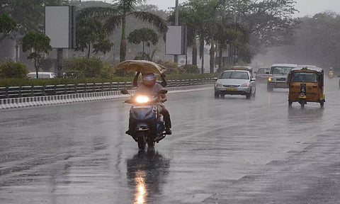 சென்னை உள்ளிட்ட 6 மாவட்டங்களில் காலை 10 மணி வரை மழைக்கு வாய்ப்பு