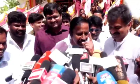 இரண்டு அமைச்சர்கள் இருந்தும் திருச்சி வளர்ச்சி அடையவில்லையா?- கே.என். நேரு பதில்