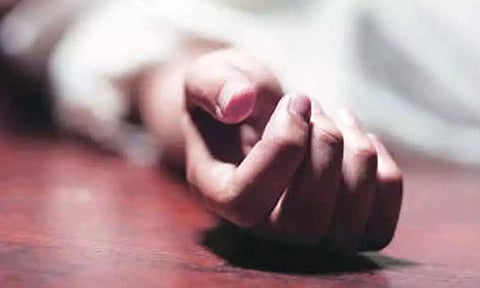 கூடுதல் வரதட்சணை கேட்டு 21 வயது கர்ப்பிணி பெண் அடித்துக் கொலை.. உ.பி. பயங்கரம்