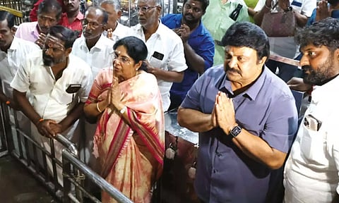 ராமேசுவரம் கோவிலில் நடிகர் பிரபு சாமி தரிசனம்