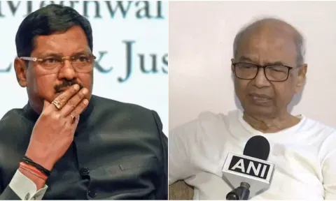 மன்னிப்பு கேட்கமாட்டேன்: கடவுள் தான் என்னை தலைமை நீதிபதி மீது காலணி வீச வைத்தார் என கூறிய வழக்கறிஞர்