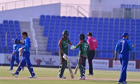 முதல் ஒருநாள் போட்டி: 222 இலக்கை எட்டி வங்கதேசத்திற்கு அதிர்ச்சி அளிக்குமா ஆப்கானிஸ்தான்?