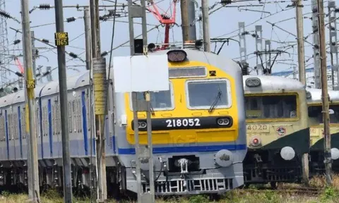 தாம்பரம்-கூடுவாஞ்சேரி இடையே 17-ந்தேதி சிறப்பு ரெயில்கள்