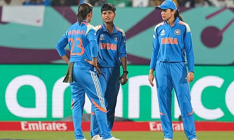 விதிமீறிய இந்திய மகளிர் அணிக்கு அபராதம் விதித்த ஐசிசி