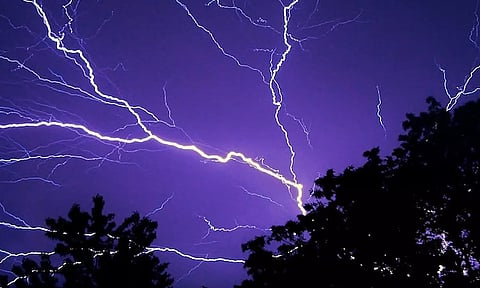 கடலூரில் மின்னல் தாக்கி 4 பெண்கள் உயிரிழப்பு