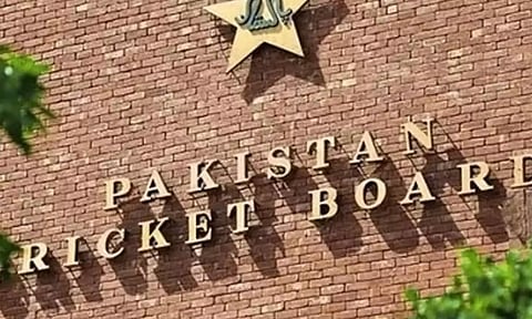 முத்தரப்பு 20 ஓவர் கிரிக்கெட்: ஆப்கானிஸ்தான் விலகியதால் ஜிம்பாப்வே சேர்ப்பு