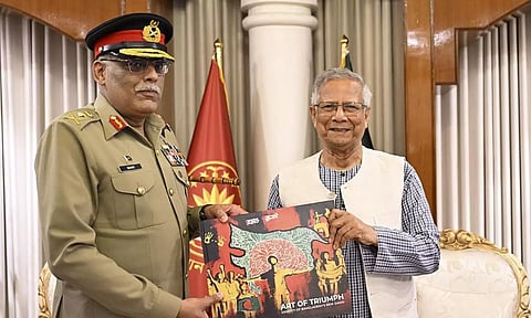 இந்தியாவின் வடகிழக்கு மாநிலங்களை வங்கதேசத்துடன் இணைத்து வரைபடம்.. பாகிஸ்தான் ஜெனரலுக்கு பரிசளித்த யூனுஸ்