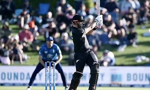 டி20 தொடரை வென்ற இங்கிலாந்துக்கு ஒருநாள் தொடரை வென்று பதிலடி கொடுத்த நியூசிலாந்து