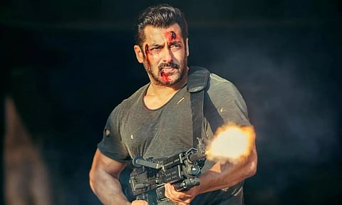 பயங்கரவாதிகள் பட்டியலில்  சேர்க்கப்பட்ட சல்மான் கான்?.. பாகிஸ்தான் விளக்கம்