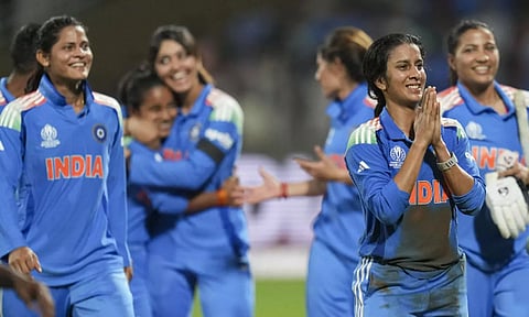 மகளிர் உலகக் கோப்பை வென்றால்... இந்திய அணிக்கு காத்திருக்கும் மெகா பம்பர் பரிசு?