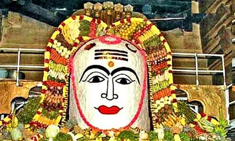 நாளை சிவாலயங்களில் கோலாகல விழா- கோடி சிவ தரிசன பலன் தரும் அன்னாபிஷேகம்