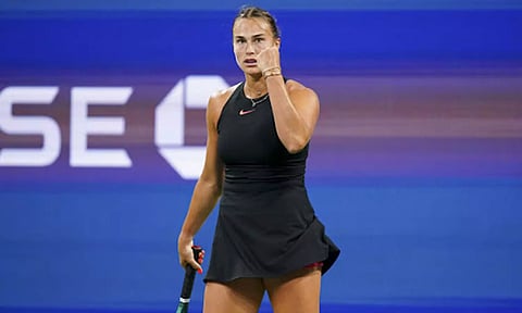 பெண்கள் டென்னிஸ் சாம்பியன்ஷிப்: இறுதிக்கு முன்னேறினார் நம்பர் 1 வீராங்கனை