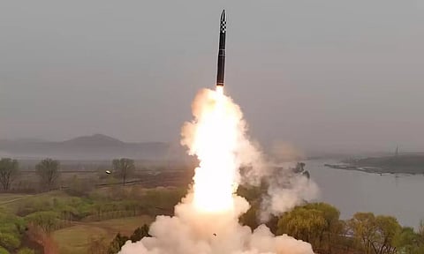 மீண்டும் அதிநவீன ஏவுகணை சோதனை நடத்திய வடகொரியா