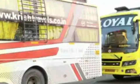 கேரள எல்லையில் நிறுத்தப்பட்ட ஆம்னி பேருந்துகள் - பயணிகள் வாக்குவாதம்