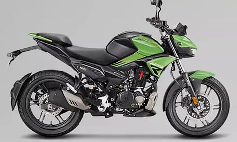 வேற லெவல் பாதுகாப்பு... எக்ஸ்ட்ரீம் பைக்கை அப்டேட் செய்த ஹீரோ மோட்டோகார்ப்..!