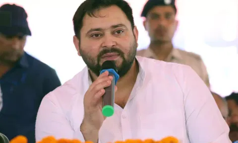 பீகார் மக்கள் ஆட்சி மாற்றத்திற்கு வாக்களித்து இருக்கிறார்கள்- தேஜஸ்வி யாதவ்