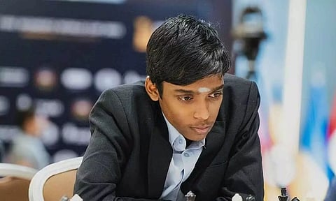 உலக கோப்பை செஸ்: பிரக்ஞானந்தா 5-வது சுற்றுக்கு முன்னேறுவாரா? டைபிரேக்கரில் இன்று மோதல்