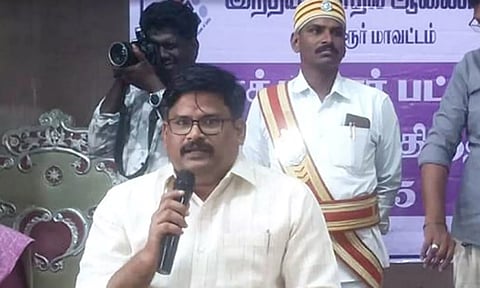 திருவாரூர் மாவட்ட ஆட்சியர் மோகனச்சந்திரன்