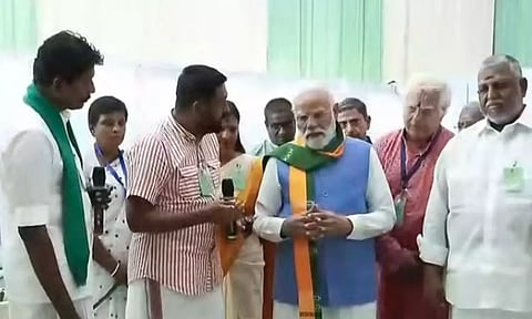 இயற்கை வேளாண் மாநாட்டு கண்காட்சியை தொடங்கி வைத்தார் பிரதமர் மோடி