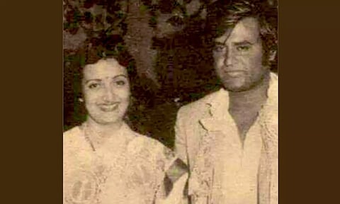 ரஜினியின் ரகசிய ஆன்மீகம்: "தினத்தந்தி"யில் வெளியான ரஜினியின் காதல்!