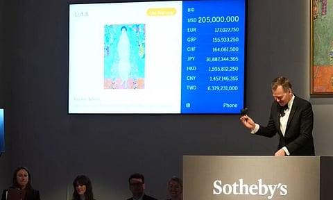 வரலாற்றில் அதிகபட்ச தொகை..! அமெரிக்காவில் ரூ.2 ஆயிரம் கோடிக்கு ஏலம் போன ஓவியம்