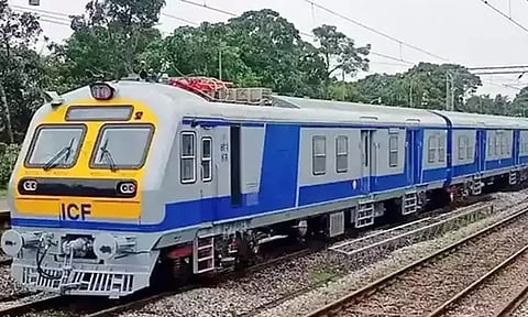 எழும்பூர்- விழுப்புரம் மெமு ரெயில் சேவை 3 நாட்களுக்கு மாற்றம்